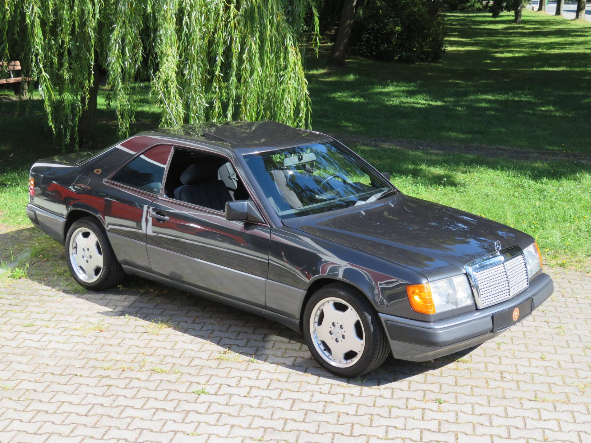 Mercedes Benz 230 CE
